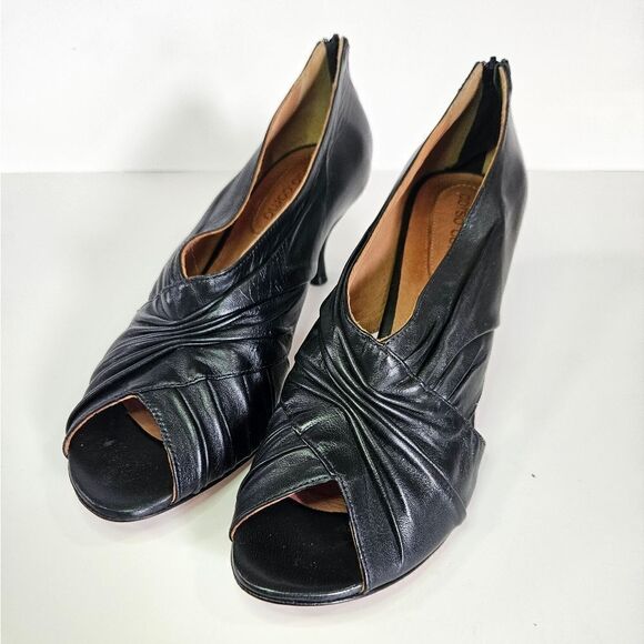 Corso Como Black Leather Draped Ruched Soft Zip Back Pumps Peep Toe Booties 8.5 - Picture 2 of 11